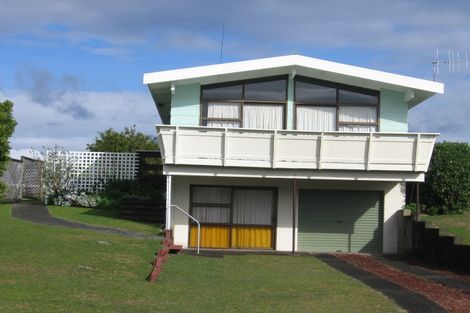 Photo of property in 7 Winderton Way, Pauanui, Hikuai, 3579