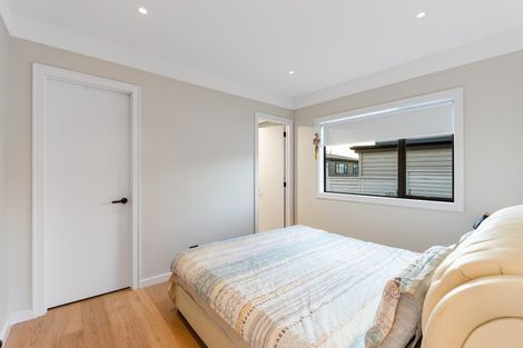 Photo of property in 4 Hanikura Street, Long Bay, Auckland, 0630