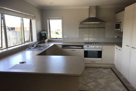 Photo of property in 30b Beresford Street, Pukekohe, 2120