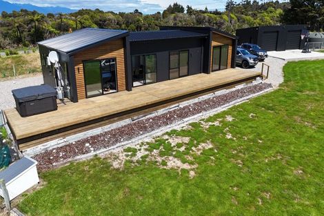 Photo of property in 1010 Cape Foulwind Road, Cape Foulwind, Westport, 7892