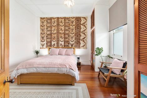 Photo of property in 16 Herald Street, Berhampore, Wellington, 6023