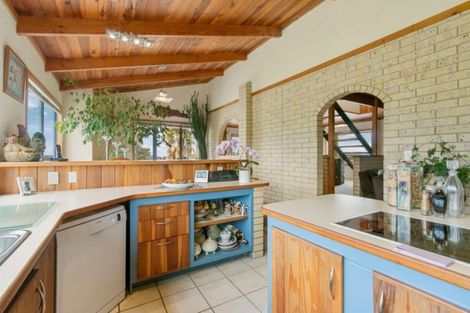 Photo of property in 3 Denby Close, Athenree, Katikati, 3177