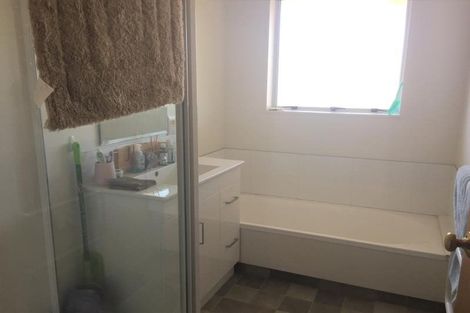 Photo of property in 2/143 Clarence Street, Riccarton, Christchurch, 8011