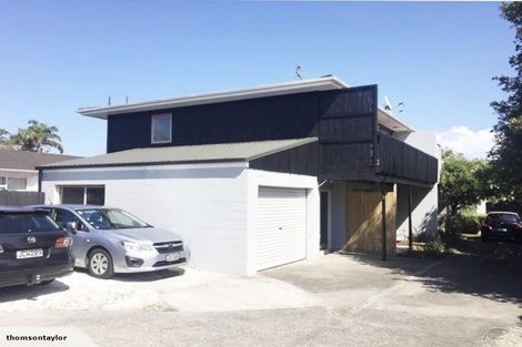 Photo of property in 3/57 Lake Road, Devonport, Auckland, 0624