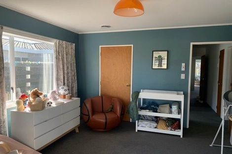 Photo of property in 21 Whiting Crescent, Greenmeadows, Napier, 4112