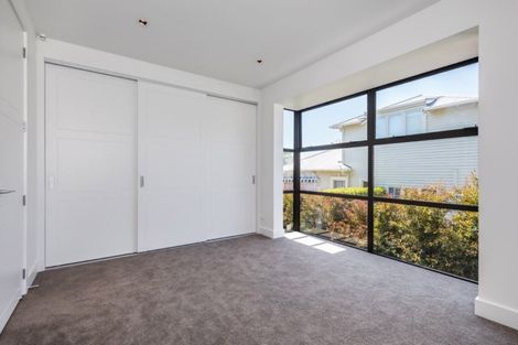 Photo of property in 19c Momona Road, Greenlane, Auckland, 1051