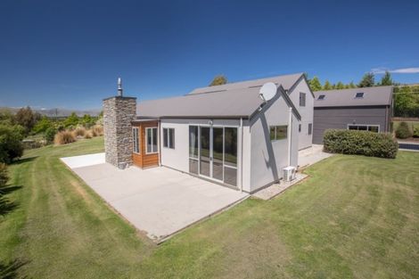 Photo of property in 42 Studholme Road, Wanaka, 9382