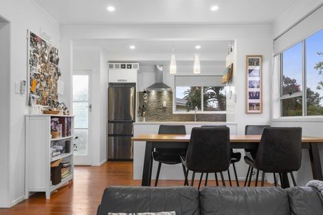 Photo of property in 18 Mcintyre Avenue, Fenton Park, Rotorua, 3010