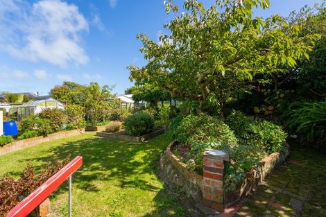 Photo of property in 14 Robert Mckeen Street, Otaki Beach, Otaki, 5512