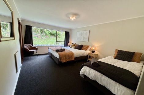 Photo of property in 48 Fyvie Avenue, Tawa, Wellington, 5028