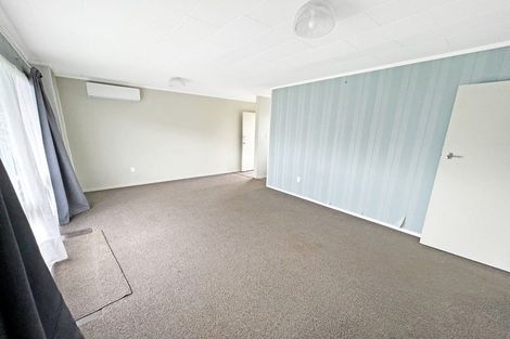 Photo of property in 29b-c Queenwood Road, Levin, 5510