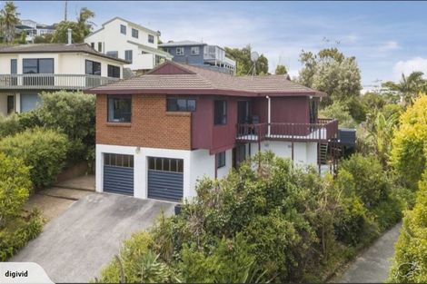 Photo of property in 11a Orewa Heights Crescent, Orewa, 0931