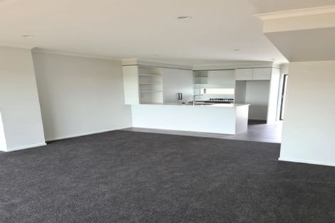 Photo of property in 8/14 Ruakiwi Road, Hamilton Lake, Hamilton, 3204