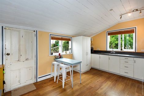 Photo of property in 217 Whitecliffs Road, Whitecliffs, Coalgate, 7673