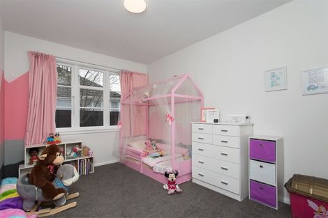Photo of property in 117 Sawyers Arms Road, Northcote, Christchurch, 8052