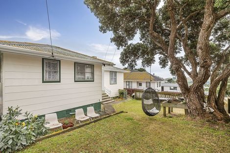 Photo of property in 58 Sievers Grove, Cannons Creek, Porirua, 5024