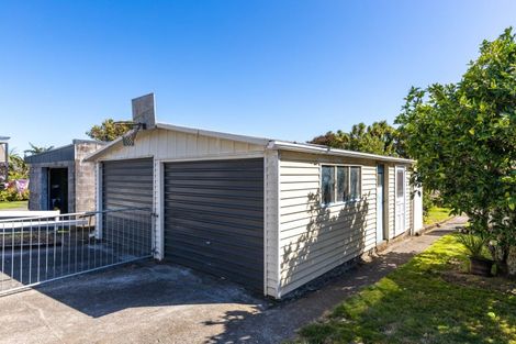 Photo of property in 49 Clifton Drive, Waitara, 4320
