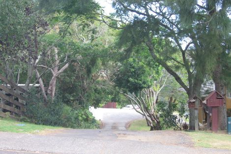 Photo of property in 30 Morriggia Place, Bayview, Auckland, 0629