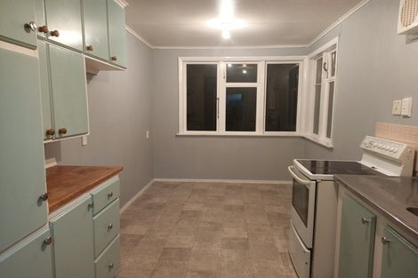 Photo of property in 2 Robertshawe Crescent, Dannevirke, 4930