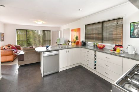 Photo of property in 103 Sunrise Avenue, Murrays Bay, Auckland, 0630