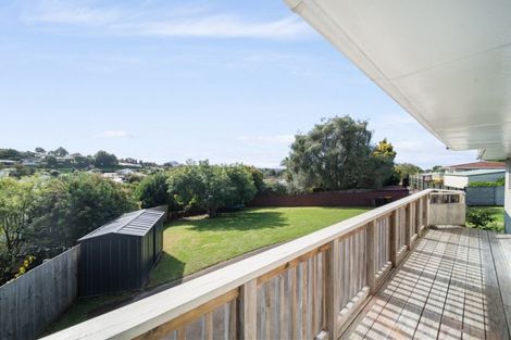 Photo of property in 8 Lorna Place, Brookfield, Tauranga, 3110