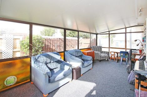 Photo of property in 8a Moorea Place, Mount Maunganui, 3116