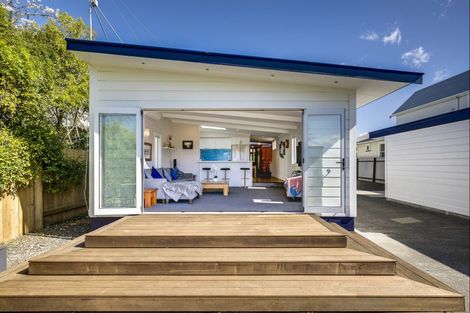 Photo of property in 11 Nelson Crescent, Napier South, Napier, 4110