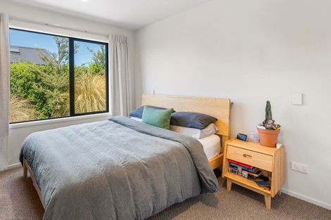 Photo of property in 19 Obelisk Street, Wanaka, 9305