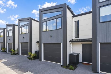 Photo of property in 5/7 Tapu Road, Huapai, Kumeu, 0810