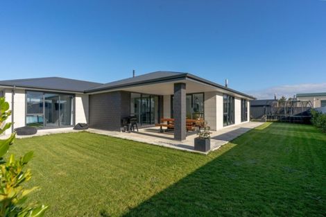 Photo of property in 55b Dublin Street, Martinborough, 5711