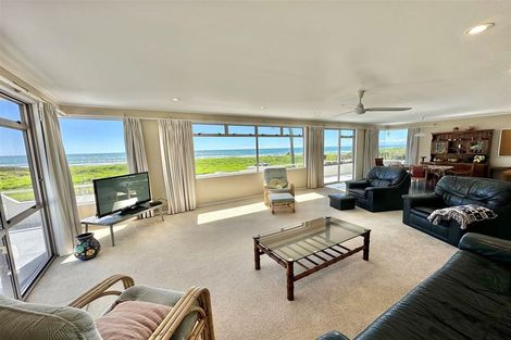 Photo of property in 86 Ocean Road, Ohope, 3121