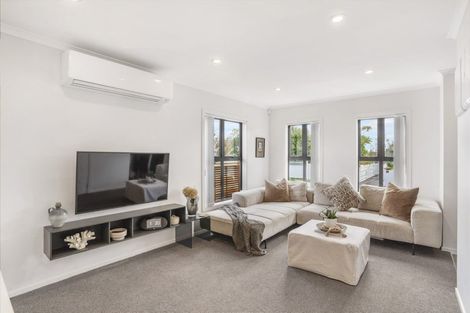 Photo of property in 1/9 Marlene Avenue, Te Atatu South, Auckland, 0610