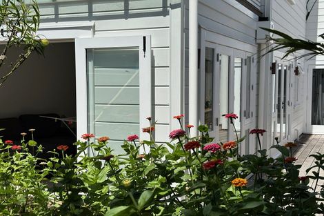 Photo of property in 91 Marsden Avenue, Mount Eden, Auckland, 1024