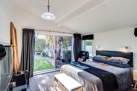 Photo of property in 17 Upham Crescent, Taradale, Napier, 4112
