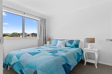 Photo of property in 64 Marram Place, Mangawhai Heads, Mangawhai, 0505