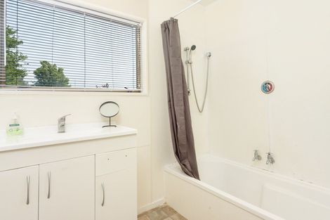 Photo of property in 2/5 Burns Street, Gate Pa, Tauranga, 3112