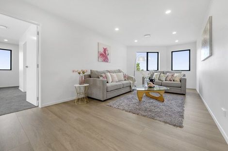 Photo of property in 5 Kakau Lane, Flat Bush, 2019