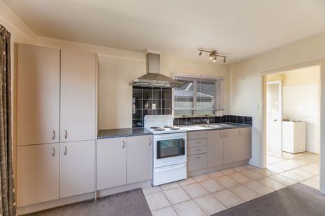 Photo of property in 32 Bentley Street, Russley, Christchurch, 8042