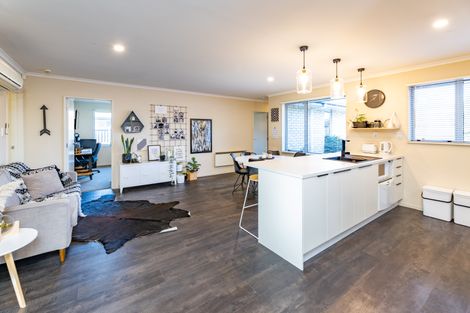 Photo of property in 204f Burwood Road, Burwood, Christchurch, 8083