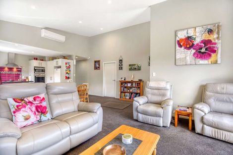 Photo of property in 9 Ward Street, Palmerston North, 4410