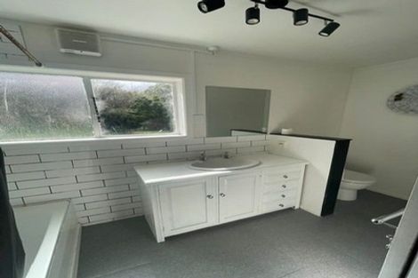 Photo of property in 5 Totara Terrace, Inglewood, 4330
