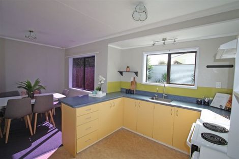 Photo of property in 18 Lantana Avenue, Bell Block, New Plymouth, 4312
