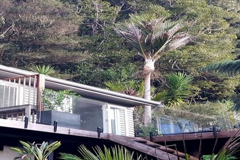 Photo of property in 55 Sylvan Valley Avenue, Titirangi, Auckland, 0604