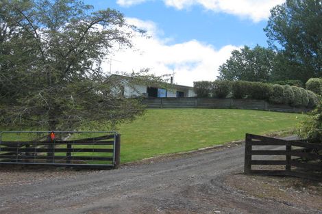 Photo of property in 10 Alexandra Road, Raetihi, 4632