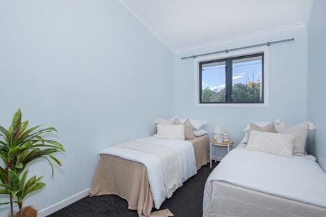 Photo of property in 42 Onerahi Road, Onerahi, Whangarei, 0110