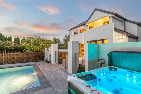 Photo of property in 3 Lewisham Park, St Albans, Christchurch, 8052