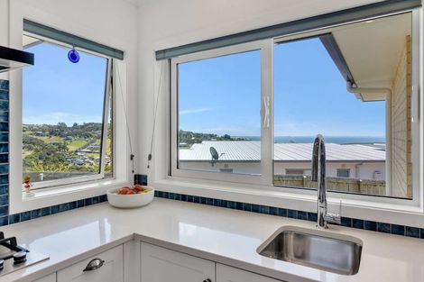 Photo of property in 22 Midgard Road, Coopers Beach, 0420