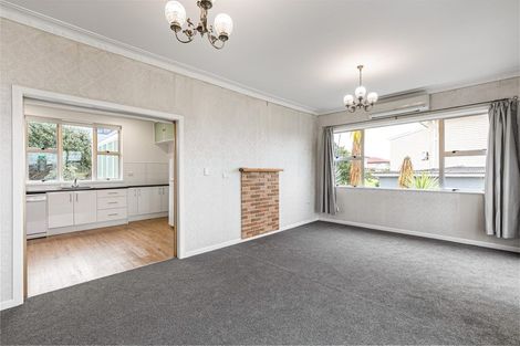 Photo of property in 19 Plunket Avenue, Papatoetoe, Auckland, 2104