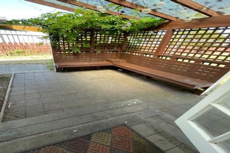 Photo of property in 400 Broadway, Miramar, Wellington, 6022