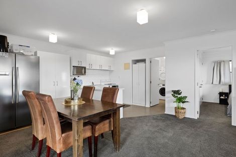 Photo of property in 17 Downing Place, Welcome Bay, Tauranga, 3112